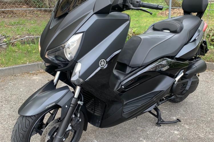 YAMAHA X-MAX 125 ABS 