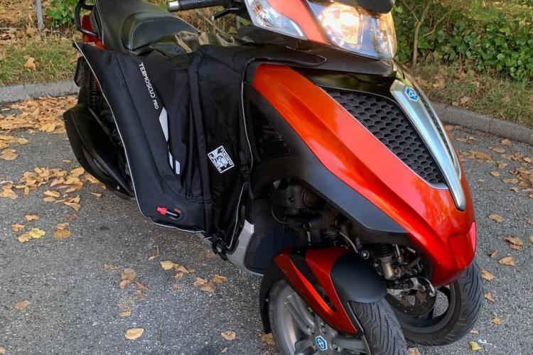 PIAGGIO MP3 300 YOURBAN