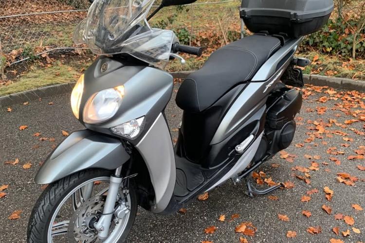 YAMAHA XENTER 125