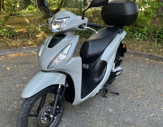 HONDA VISION 110